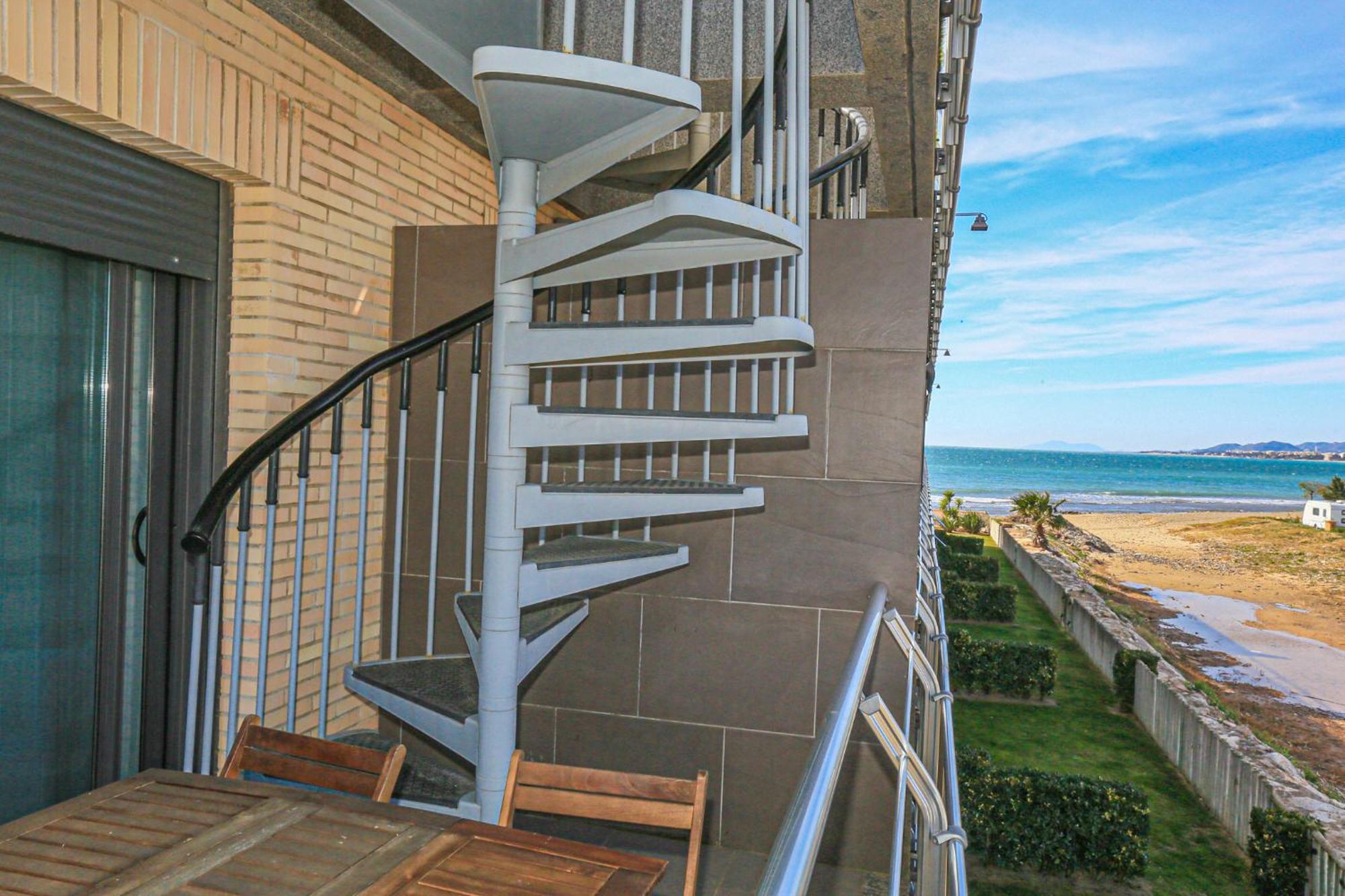 Apartamento Di Mare Litoral Costa Dorada Mont-Roig del Camp Exterior foto