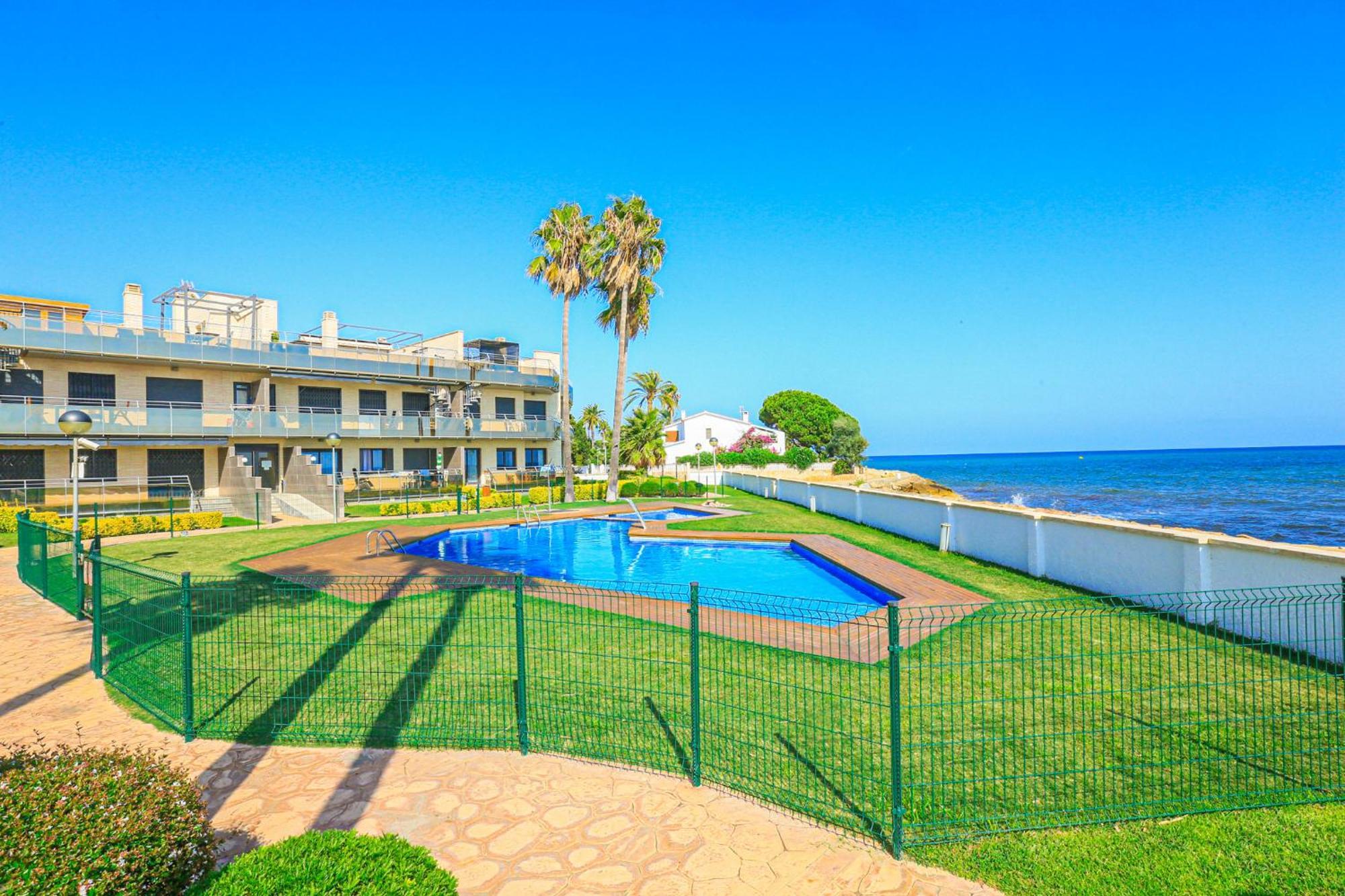 Apartamento Di Mare Litoral Costa Dorada Mont-Roig del Camp Exterior foto